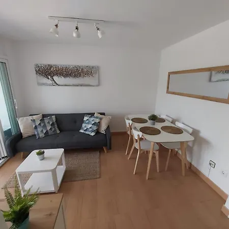 Charming With Mountain View In Francàs - 45m² Apartamento *