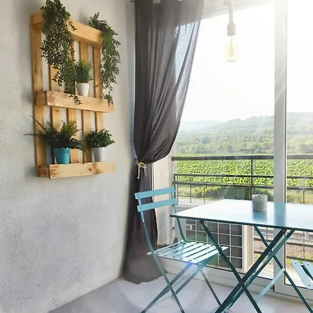 Apartamento Charming With Mountain View In Francàs - 45m² *